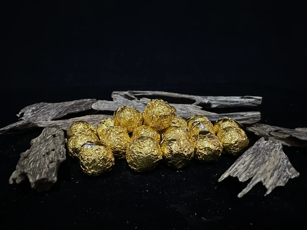 arabian bakhoor oud